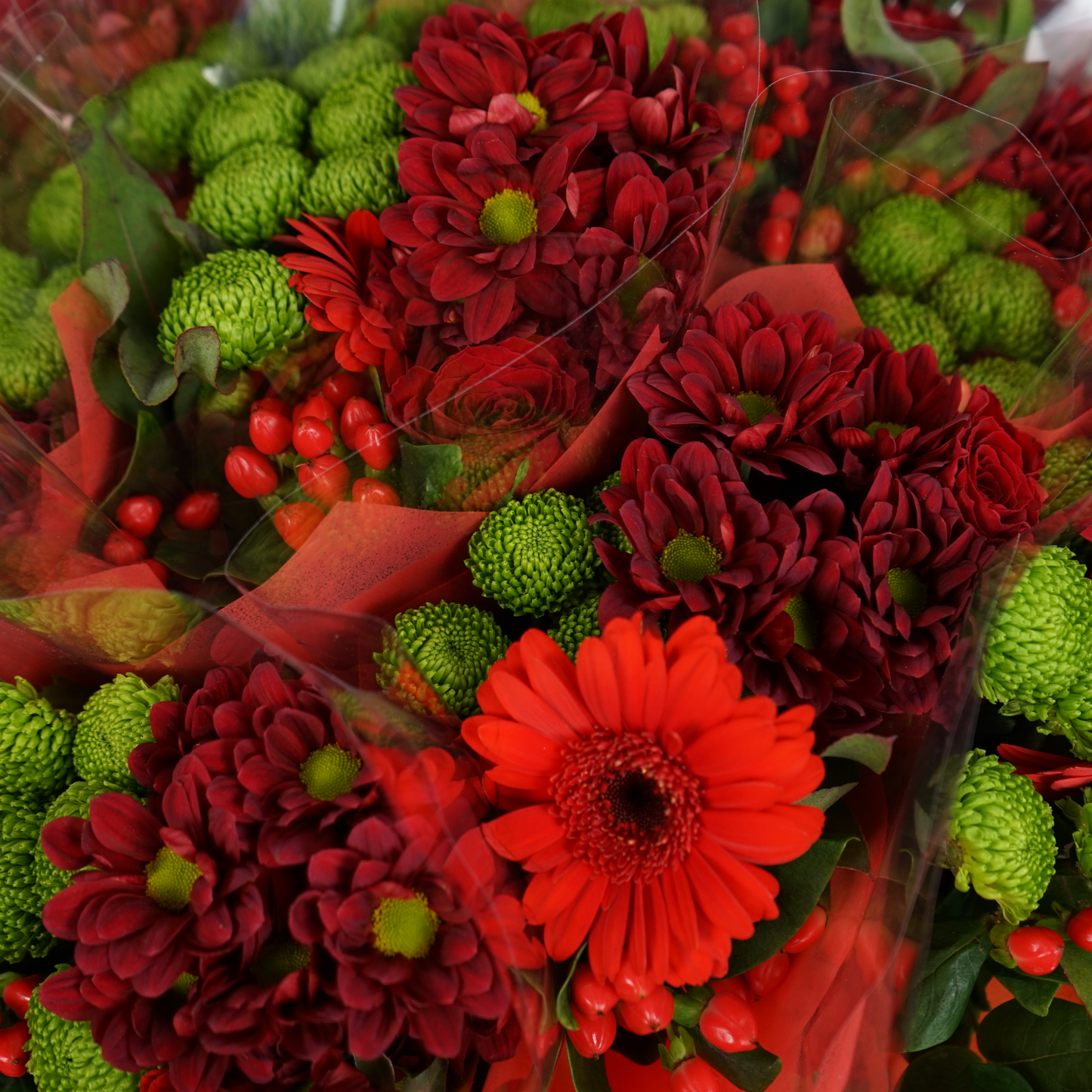 5 Stem Red Bouquet (10 Bunches)