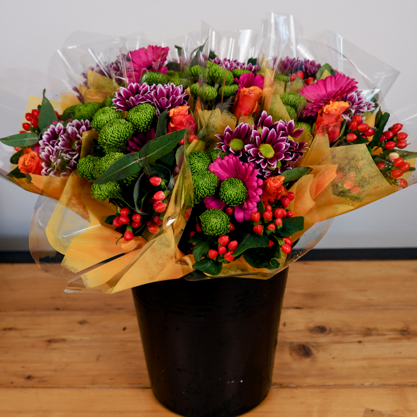 5 Stem Vibrant Bouquet (10 Bunches)