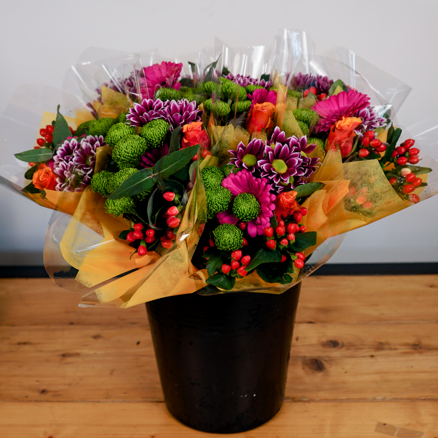 10 Stem Vibrant Bouquet (10 Bunches)