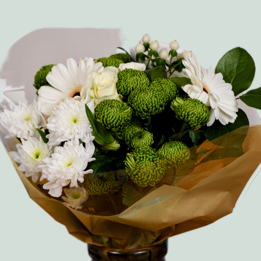 10 Stem White Bouquet (10 Bunches)